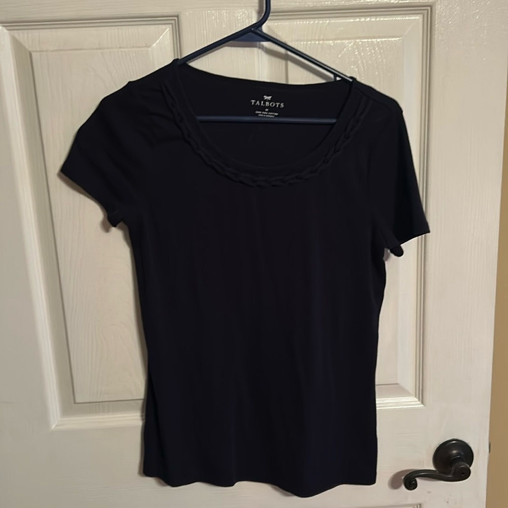Women’s short sleeve Talbots top. Dark blue size medium.rope accent at neck
